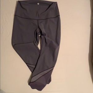 Lululemon Wunder Under Crop High Rise Scallop